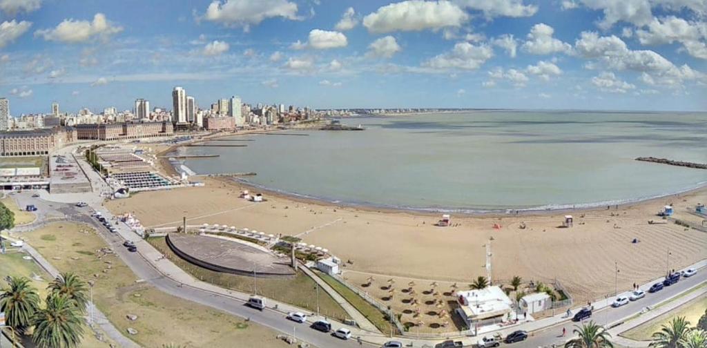 2 Ambientes frente al mar frenta al Torreon del Monje
