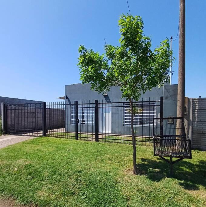 casa c patio Alquiler NECOCHEA