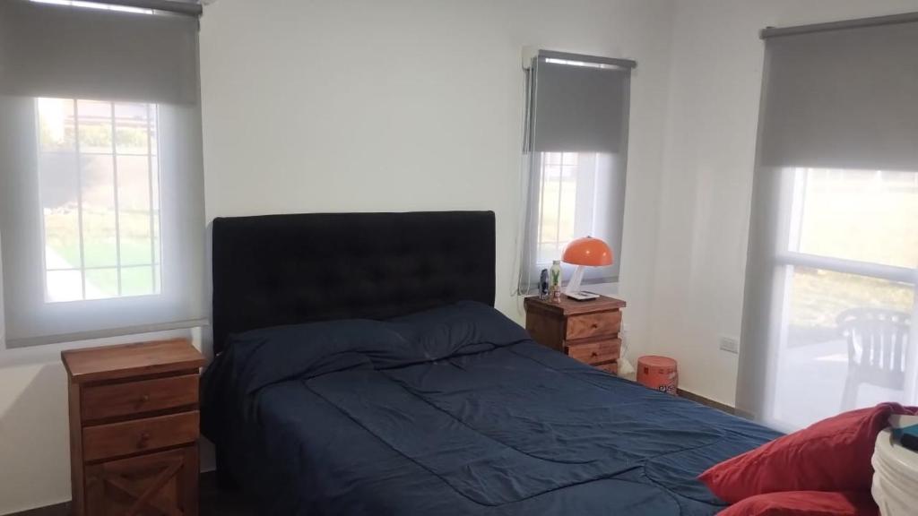 Casa con Pileta en Las Lomas A ESTRENAR