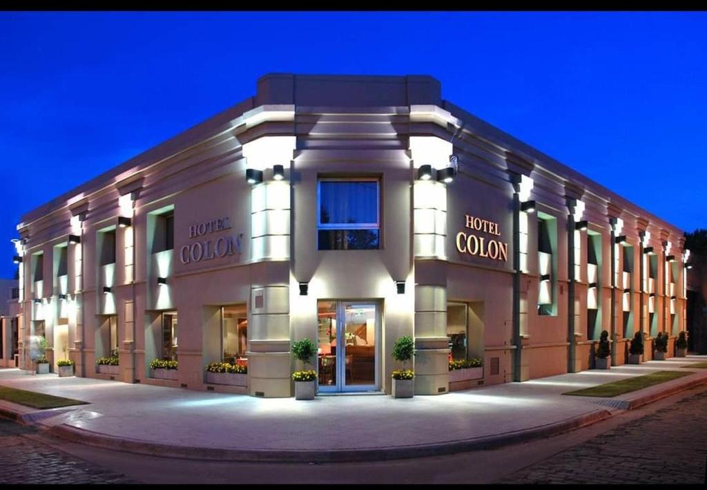 Hotel colon
