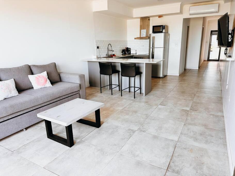 Departamento cerca del mar!