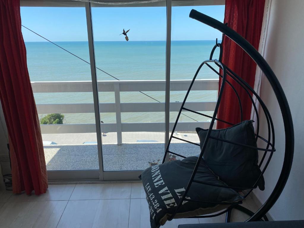 Departamento frente al mar con cochera!