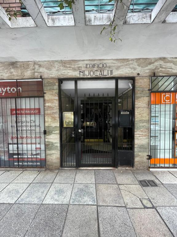 Depto un ambiente - Zona centro - Totalmente reciclado