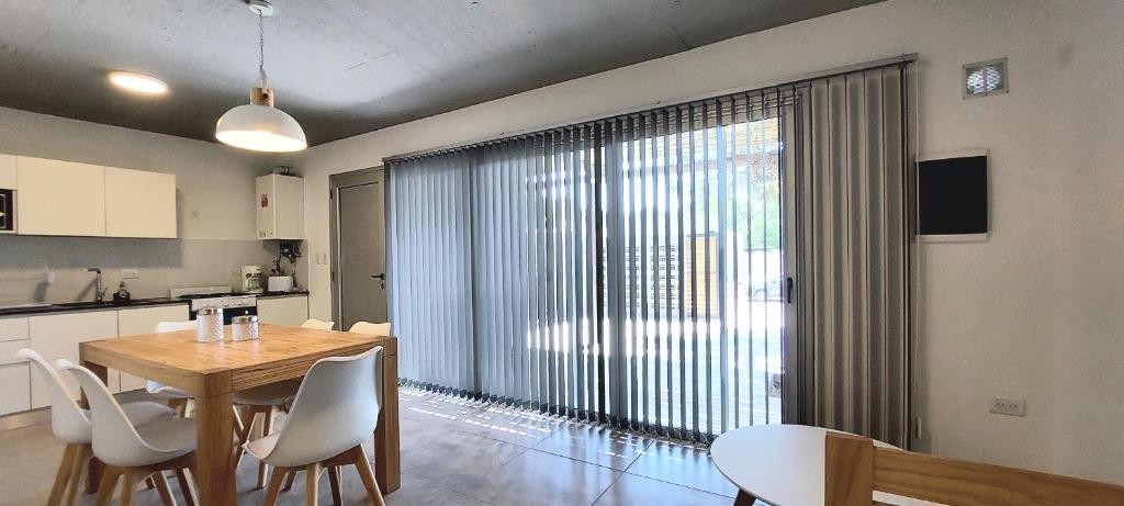DUPLEX MAR MH