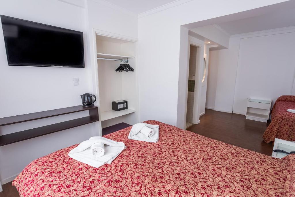 Estocolmo Hotel by bund