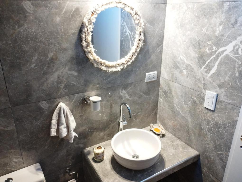 Excelente Casa 5 Ambientes