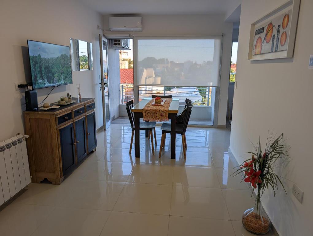 Departamento IRIGOYEN, nuevo , excelente sector