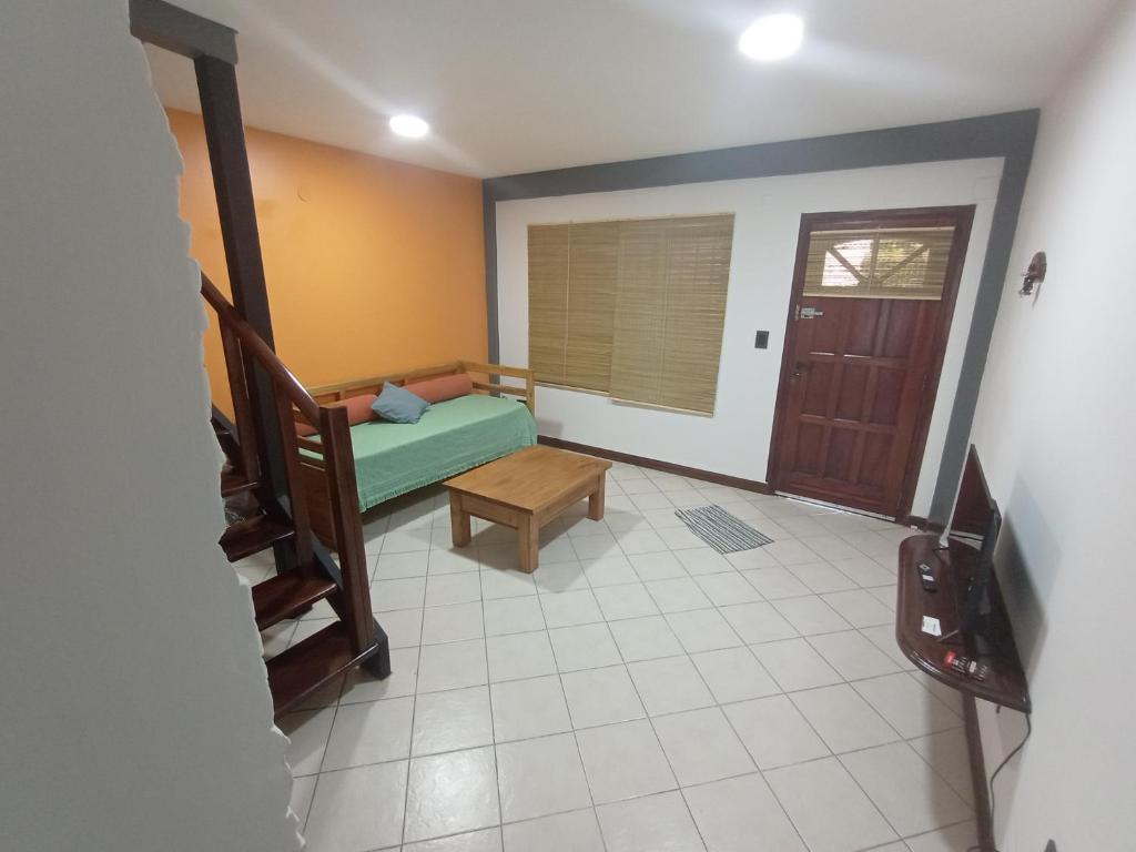 Escala Ezeiza - Departamento amplio con cochera